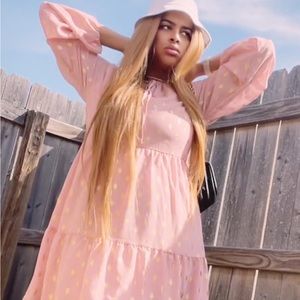 🙂SOLD ☺️ Pink polkadot dress